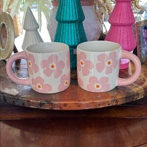 Set of 2 Pink Floral Mugs